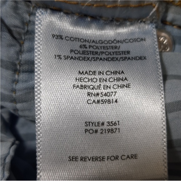 Cabi High Straight Jeans #3561 - EUC - Size 6 - Picture 3 of 7